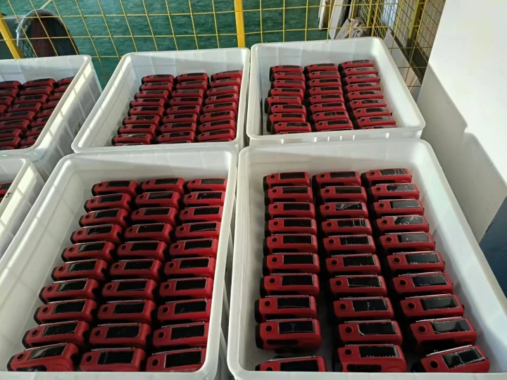 Custom emergency radio with LED flashlight, solar panel, and hand crank – AM/FM NOAA weather radio